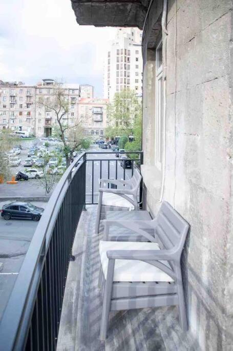 Yerevan City Center Ny Style Loft Apt Sleeps 8 Vila Exterior foto